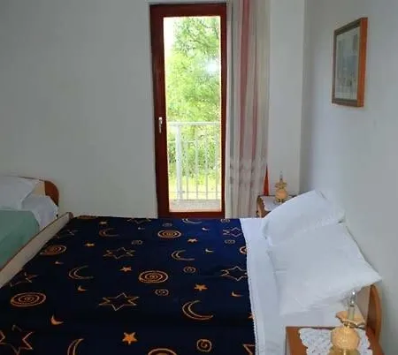 In With Seaview, Balcony, Air Condition, Wifi
